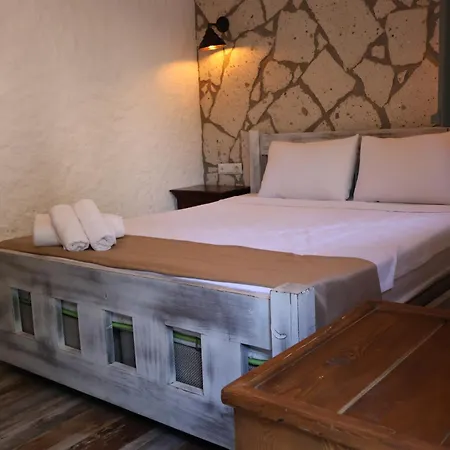 Ala Alacati Çeşme