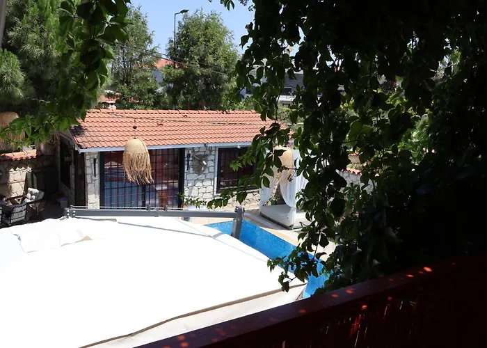 Ala Alacati 酒店 *